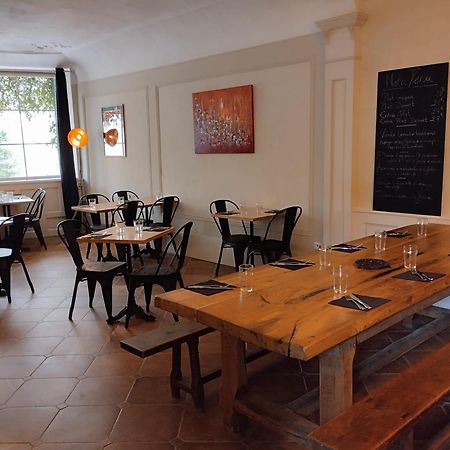 ホテル Le Patio グリニャン エクステリア 写真