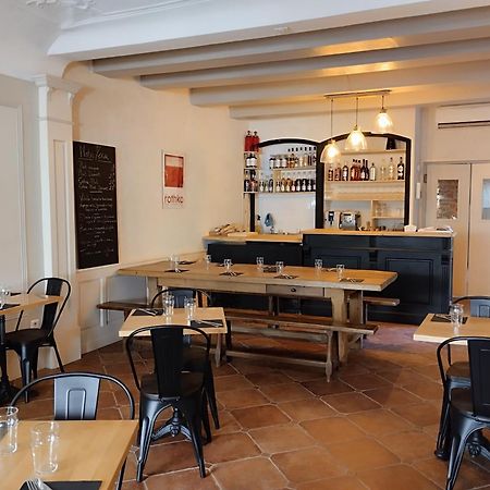 ホテル Le Patio グリニャン エクステリア 写真