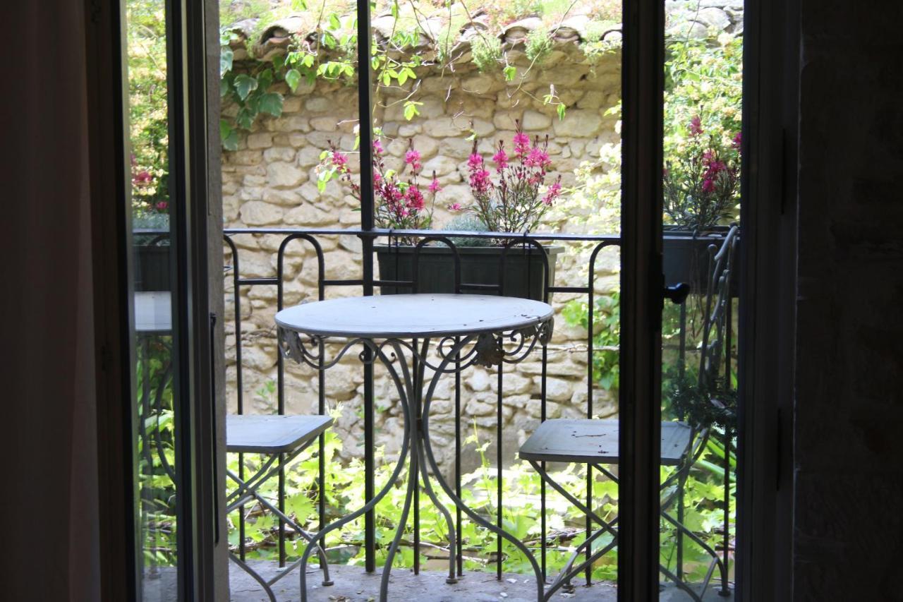 ホテル Le Patio グリニャン エクステリア 写真